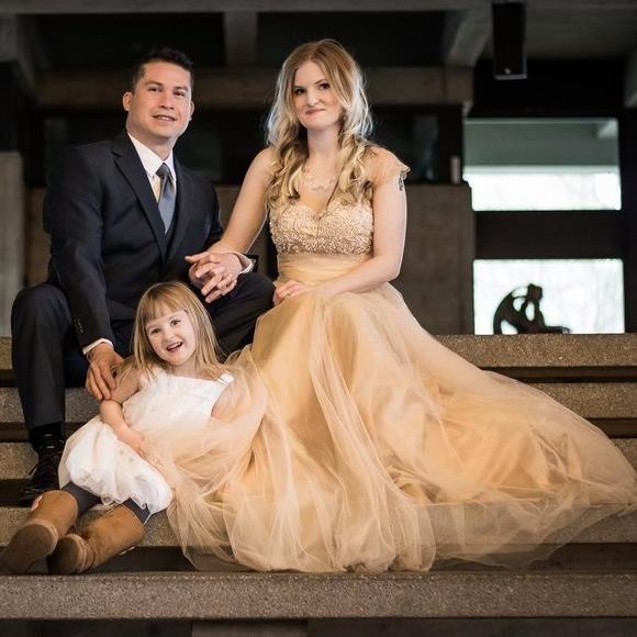 Meet your Posher, Jj - Picture 1 of 1